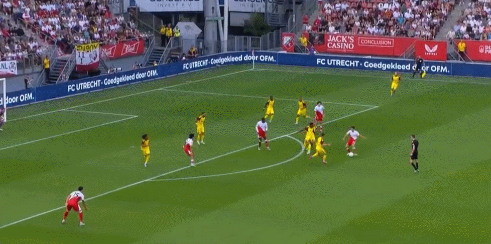 mksport-欧联半场:布莱克进球被吹,乌德勒支0-0塞尔维特