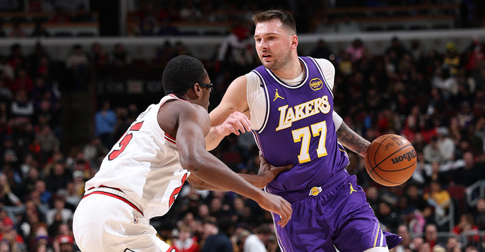 mksport-东契奇46+7+11詹姆斯24+5 湖人客场轻取公牛|洛杉矶湖人队|芝加哥公牛队|八村塁|尼古拉-武切维奇|卢卡-东契奇_新浪体育_新浪新闻